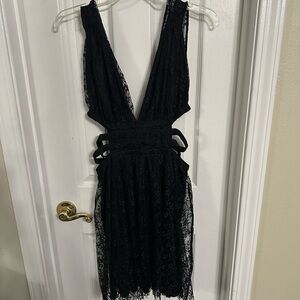 Express Black Lace Backless Deep V Cocktail Dress